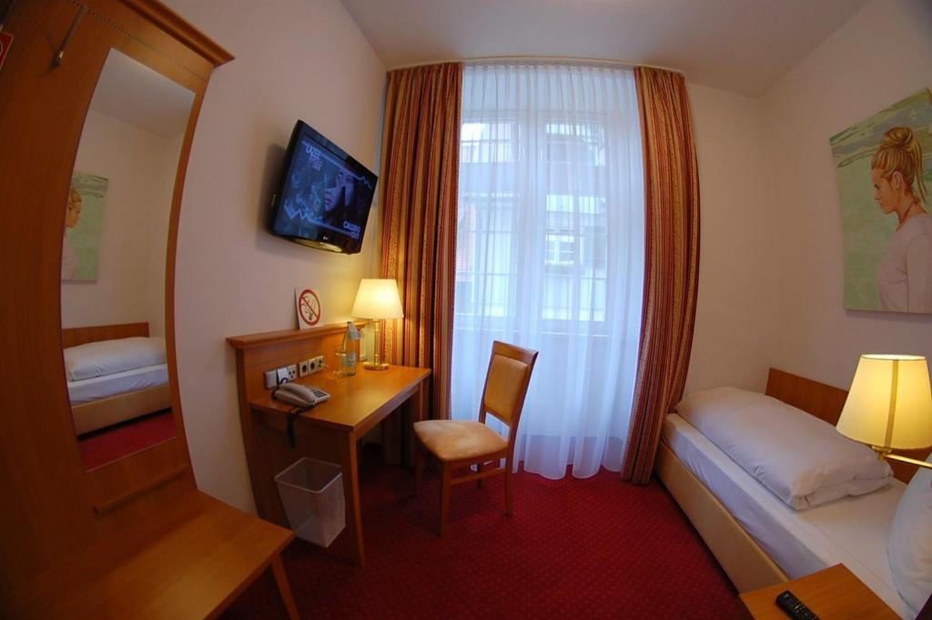 Mohren Post Hotel 3*